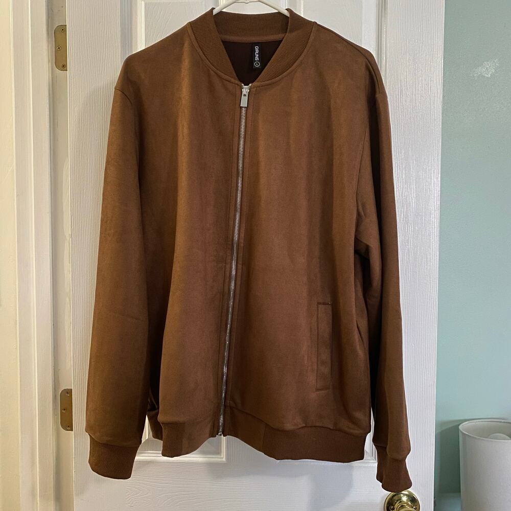 Men’s size Large Brown Giruns zip-up jacket faux suede-like feel.